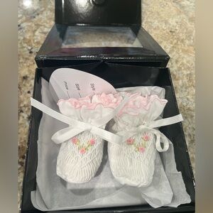 Sarah Louise smocked baby bootee bootie white with pink rosettes